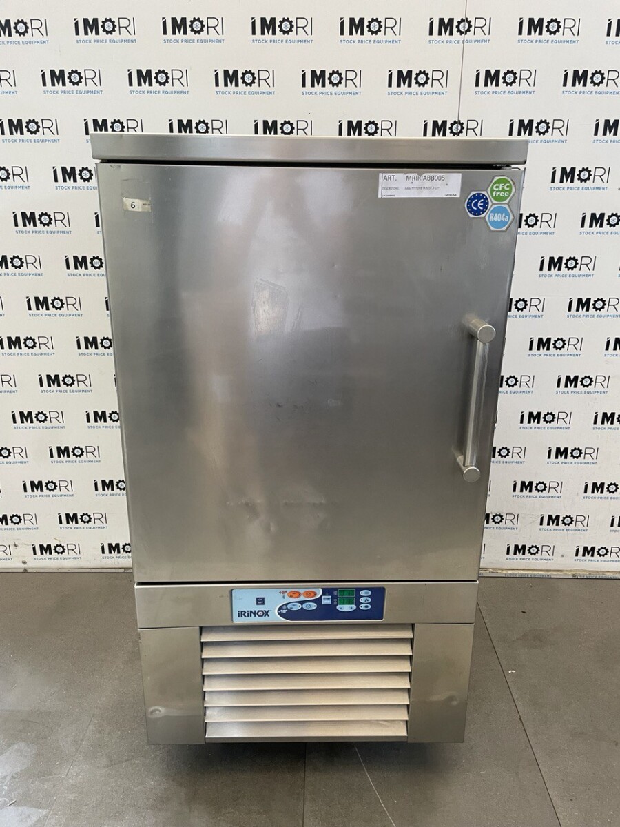 Abbattitore irinox  usato A 10 teglie