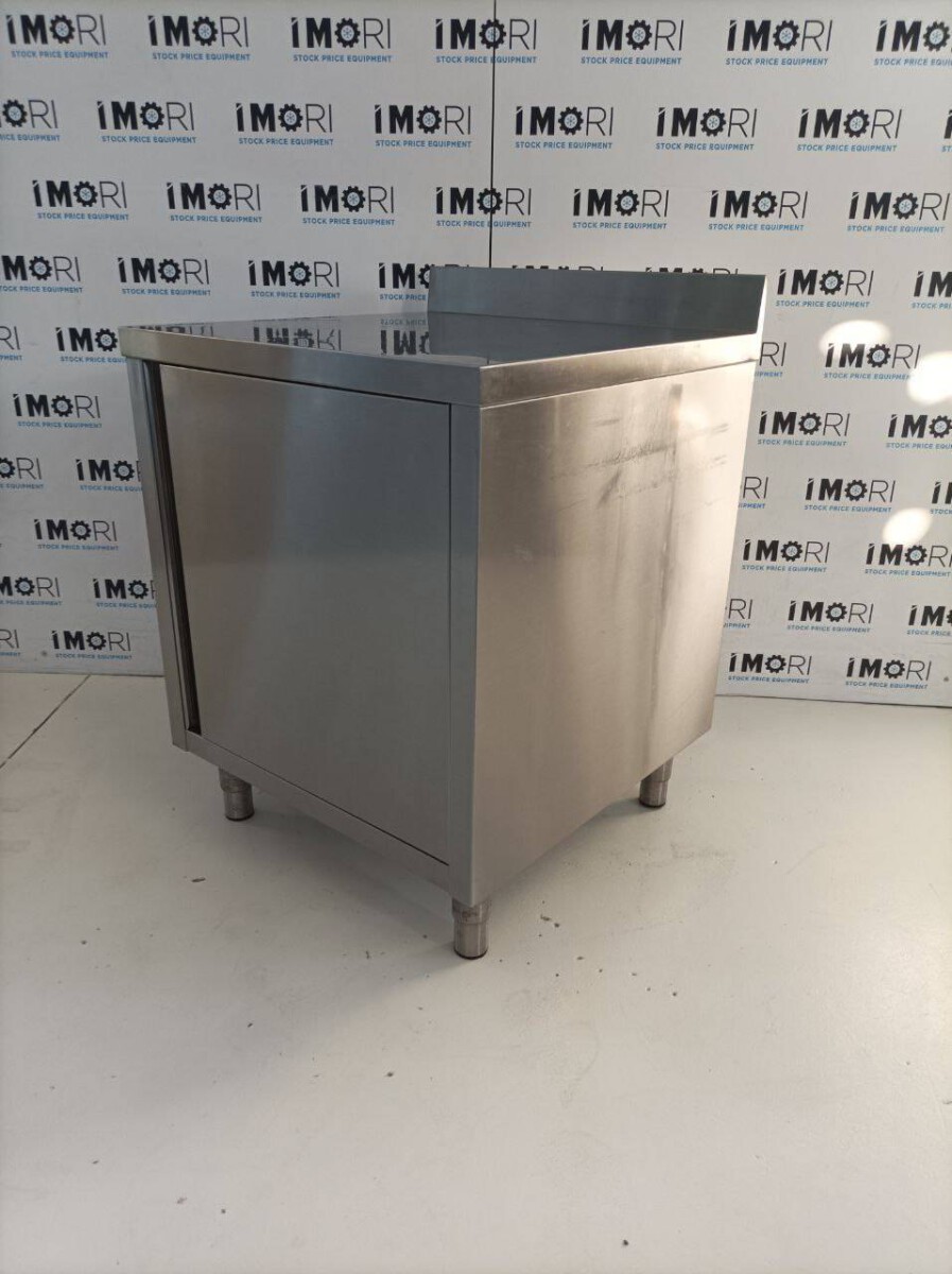 TAVOLO DA LAVORO ARMADIATO  IN ACCIAIO INOX CON PORTA BATTENTE E ALZATINA USATO