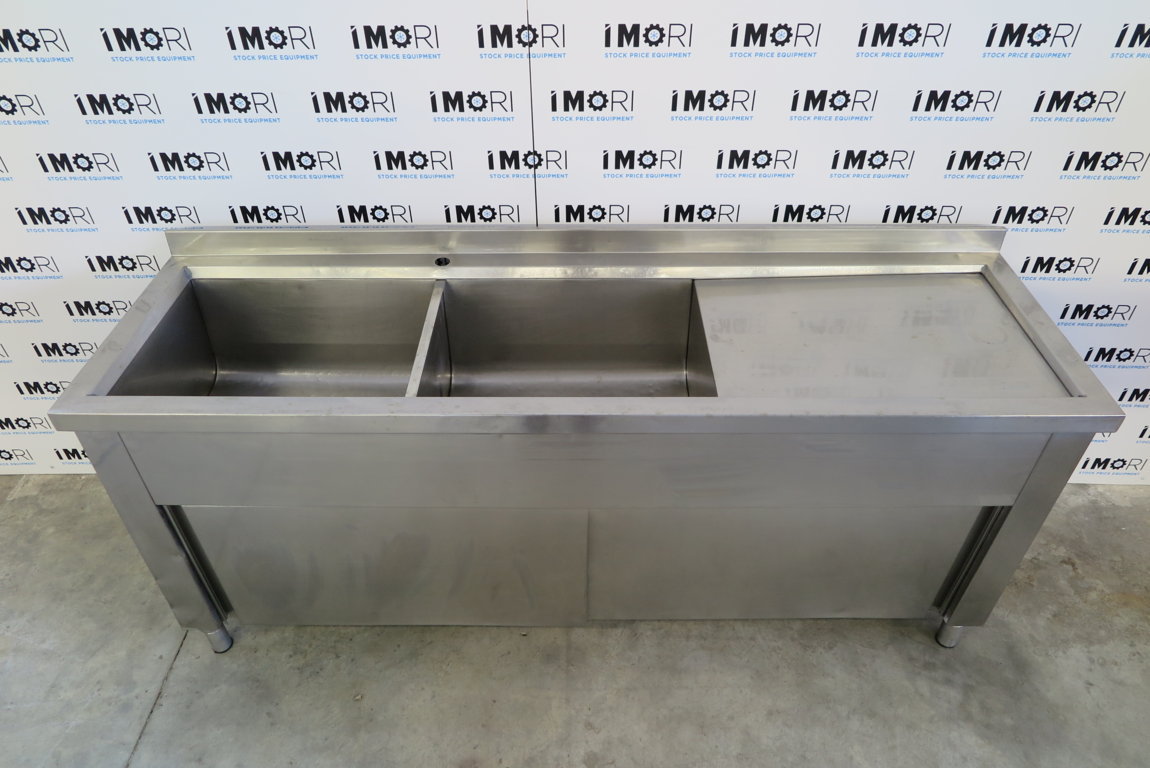 Lavello armadiato usato con porte scorrevoli in acciaio inox 200x60x85h