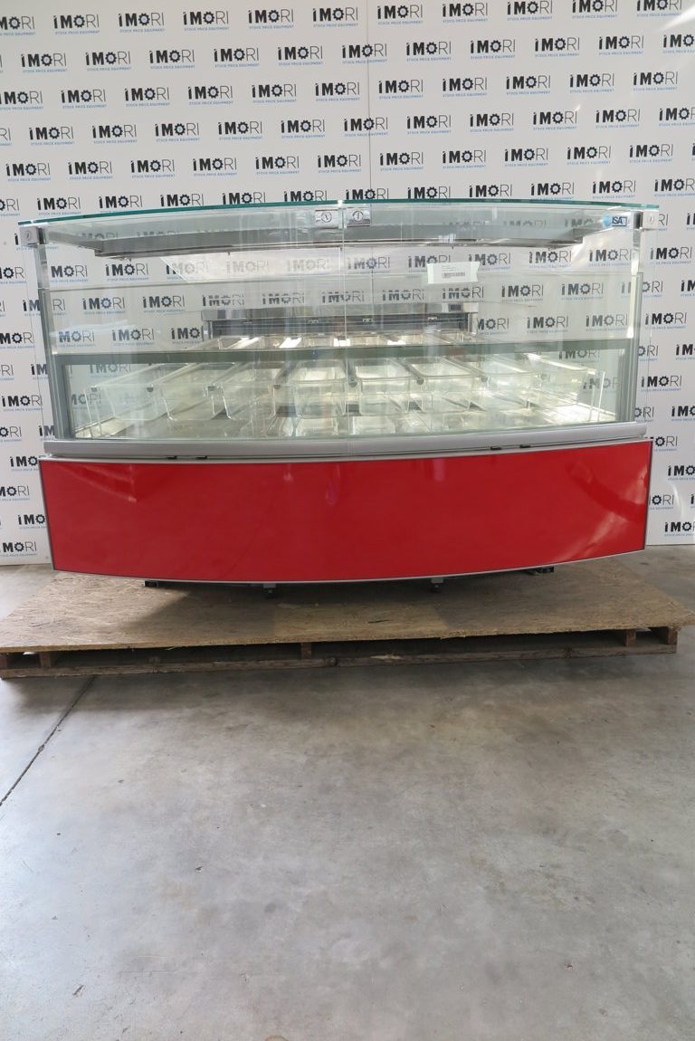 Vetrina gelateria nuova isa supershow ae 45°