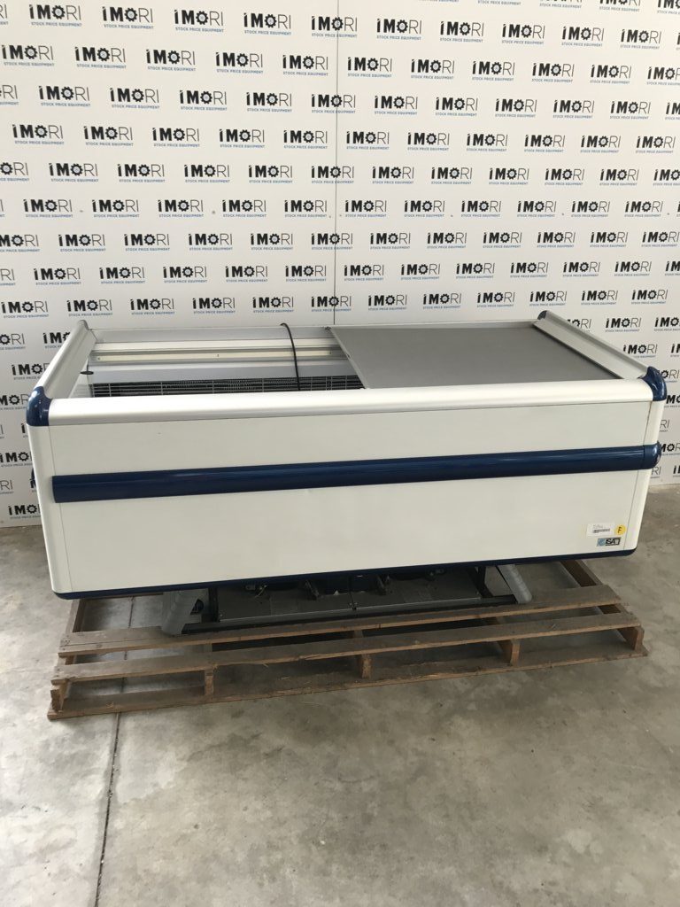 Isola refrigerata market usata isa plintos 200 s tb