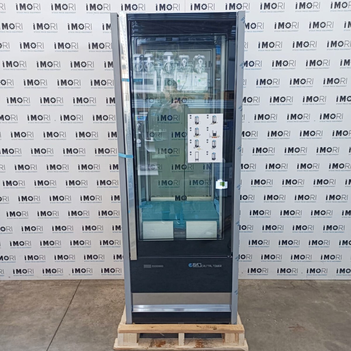 Vetrina isa cristal tower 725 rs bt nuova